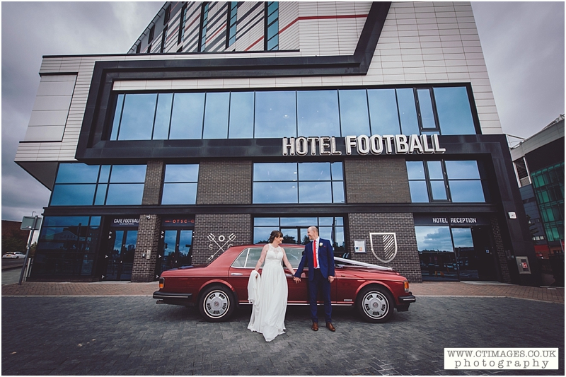 football-wedding-theme-manchester-photos-16.jpg football fans get married,football themed wedding,football wedding theme,hotel football wedding,manchester,manchester football wedding,manchester weddings,photographer,wedding photographer,wedding photos,