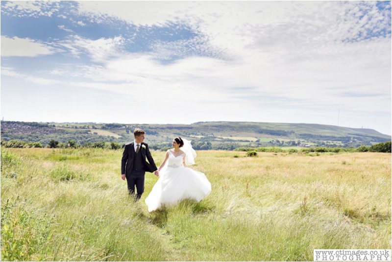 Rivington Hall Barn Wedding Photos | Jenny & Joe
